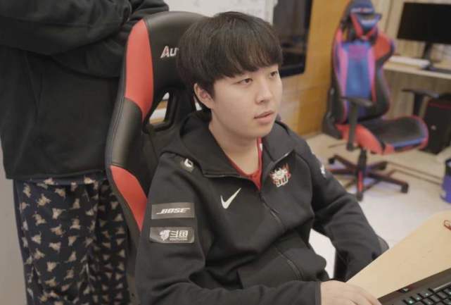 示出了强大 示出了强大