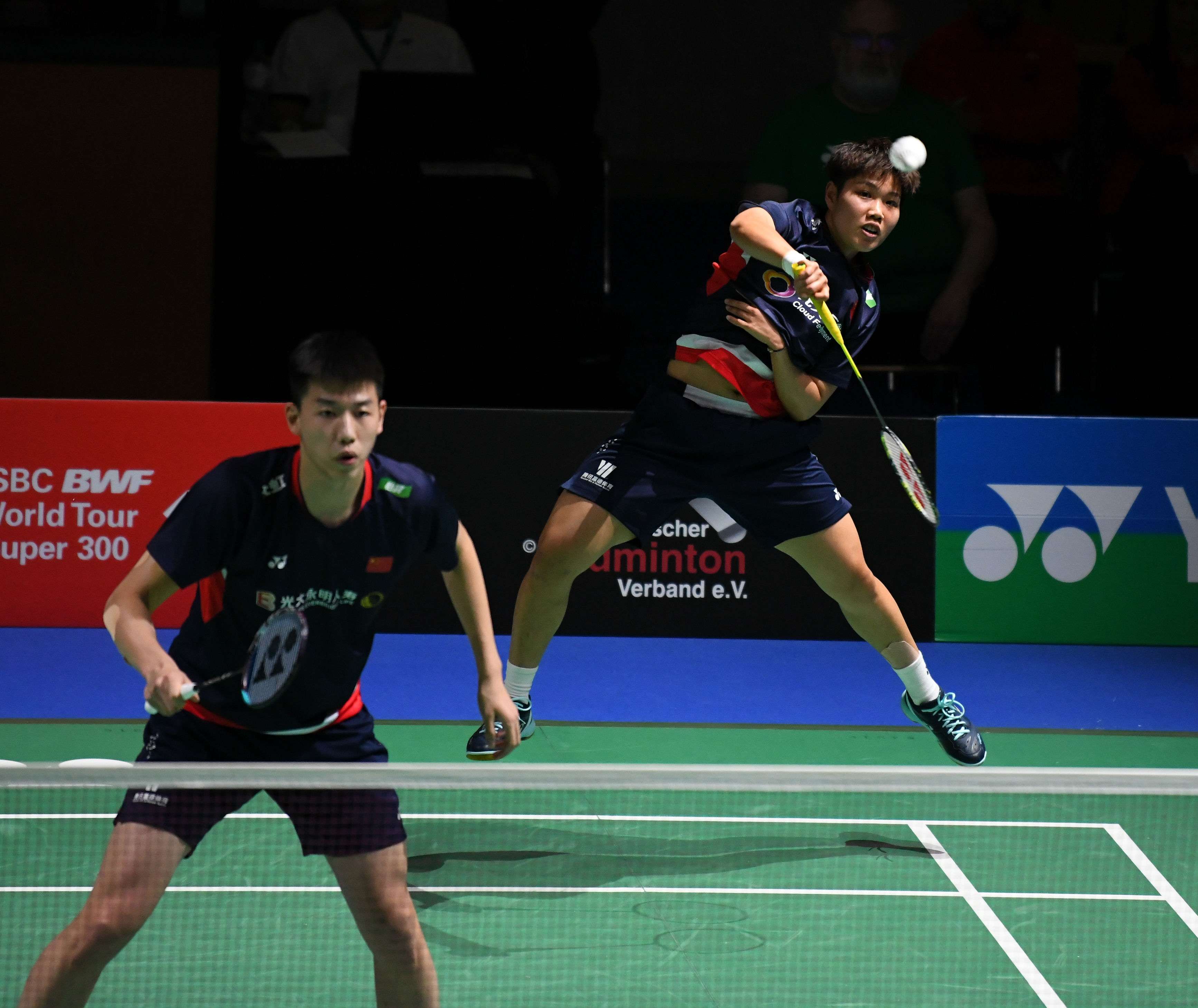 他与外线投 他与外线投