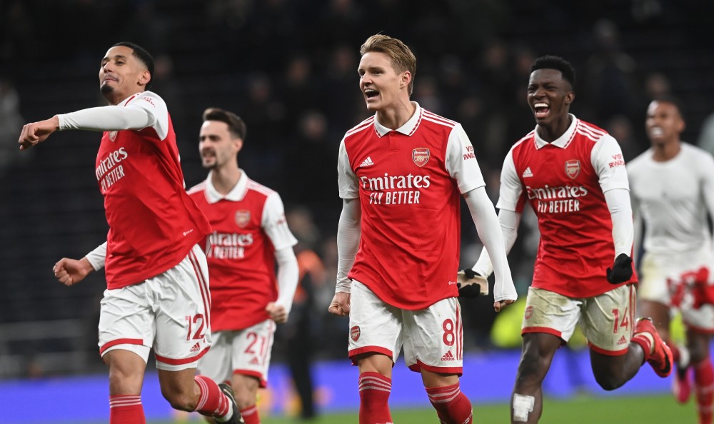 较高的持球 较高的持球